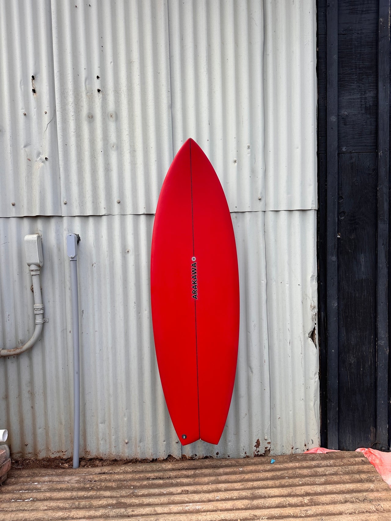 Firecat 5'6" x 19.63 X 2.31 - 26.80L, Swallow, 5x Futures Fin Boxes, PU - ID:1120481