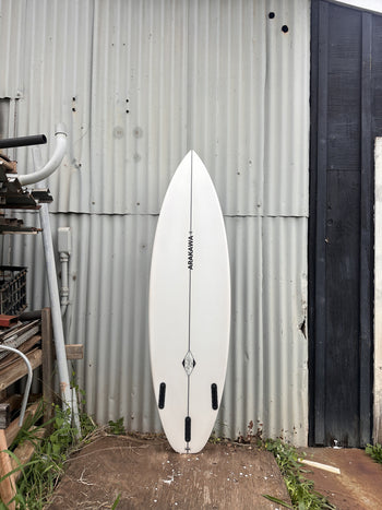 Custom Model 6'0" x 18.88 X 2.5 - 30.10L, Squash, 3x   Fin Boxes, PU - ID:963151