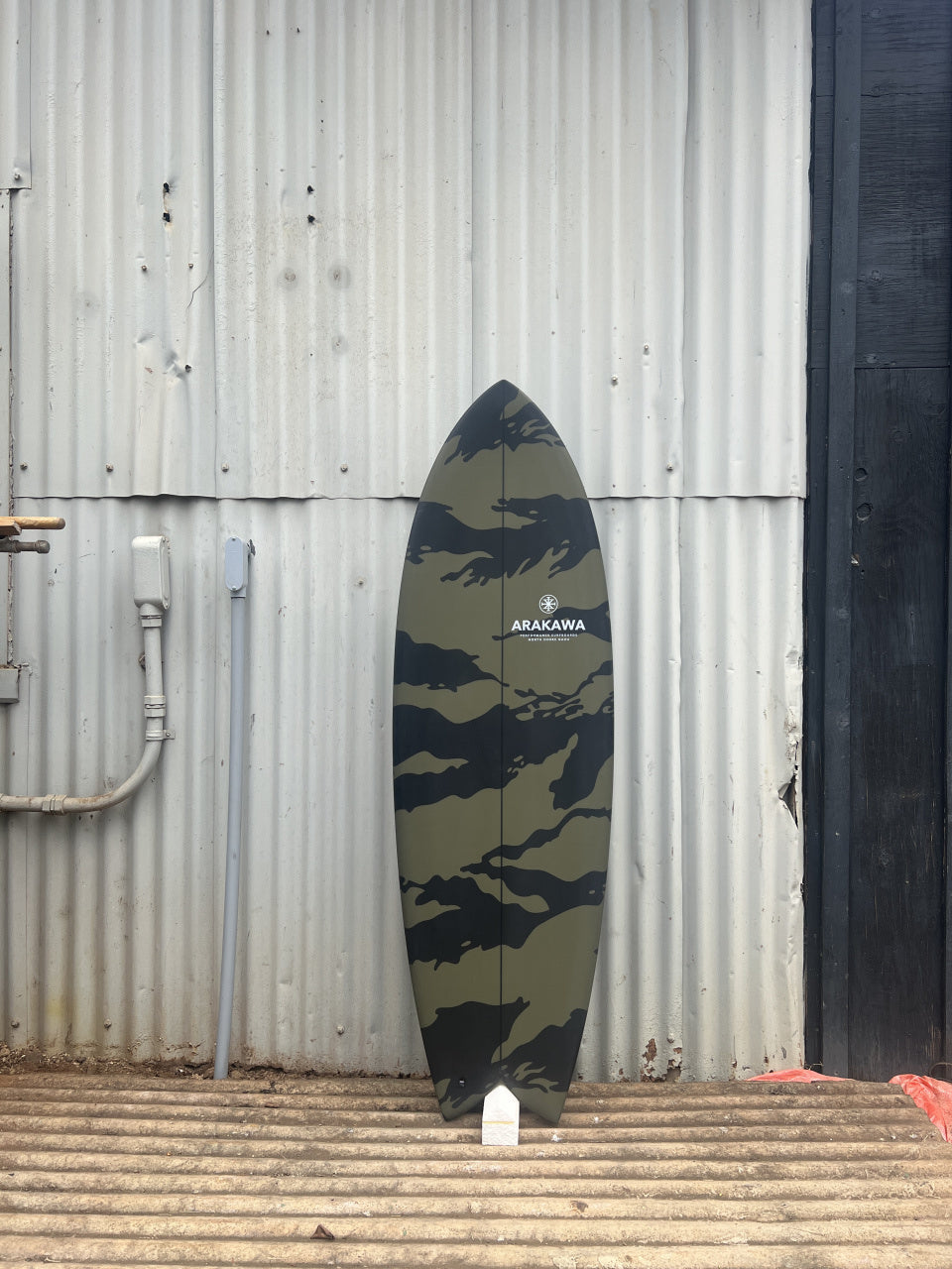 Slingshot 5'8" x 21.0 X 2.63 - 35.80L, Swallow, 2x  Futures Fin Boxes, PU - ID:1120304