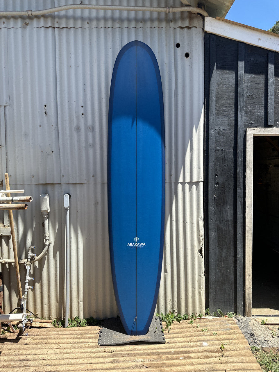 Niu Log 9'3" x 22.75 X 2.94 - 71.70L, Square, 1x  Single Box Fin Box, PU - ID:1153387