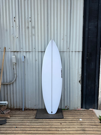 Bandit 5'8" x 19.25 X 2.5 - 28.70L, Squash, 5x  Futures Fin Boxes, PU - ID:1148819