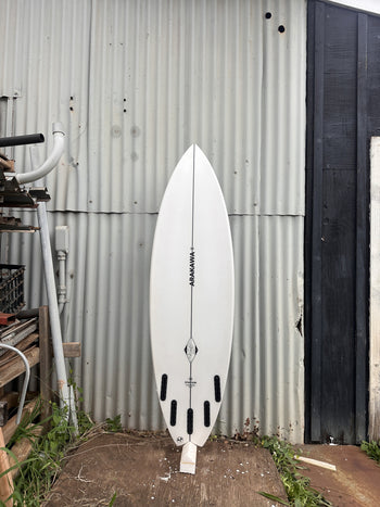 Stun Gun Short 6'0" x 19.63 X 2.63 - 32.30L, Swallow, 5x  Futures Fin Boxes, PU - ID:971179