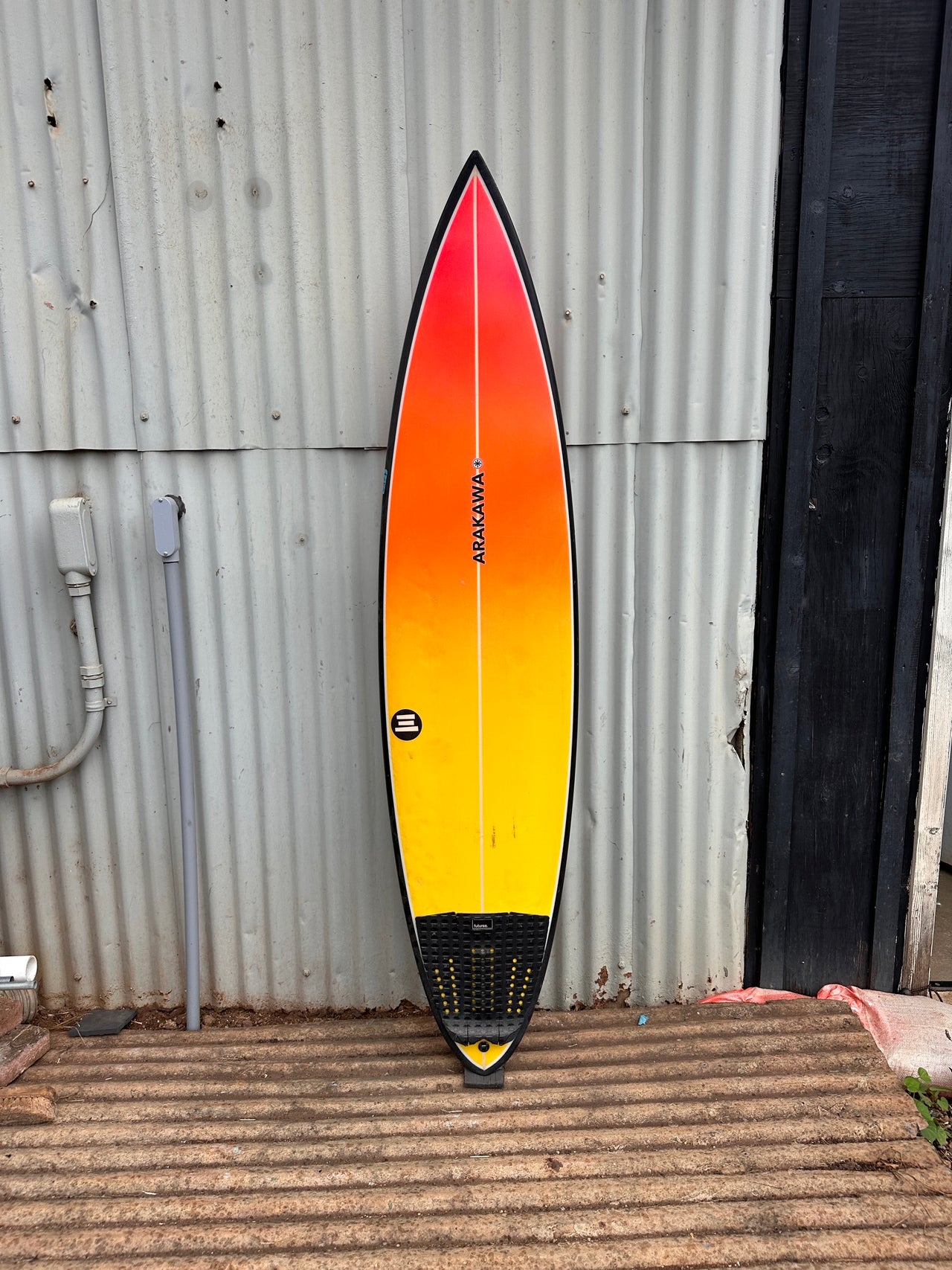 RP 6'9" x 18.5 X 2.38, Round Pin, 3x   Fin Boxes, PU [Semi New] - ID:1049905